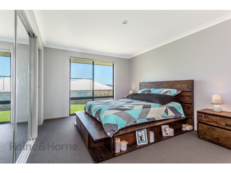 4 Panorama Crescent, Gowrie Junction QLD 4352