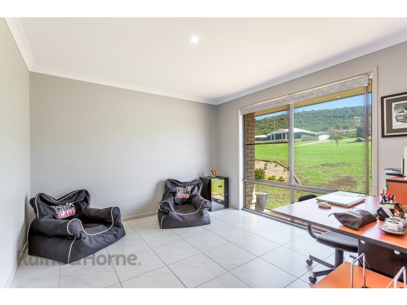 4 Panorama Crescent, Gowrie Junction QLD 4352