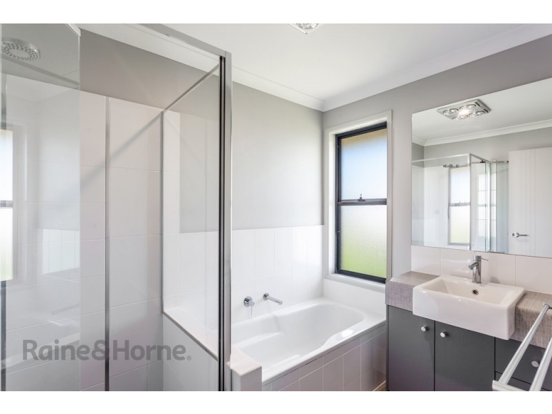 4 Panorama Crescent, Gowrie Junction QLD 4352