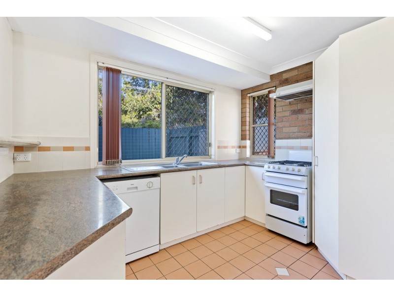 6/248 James Street, Harristown QLD 4350