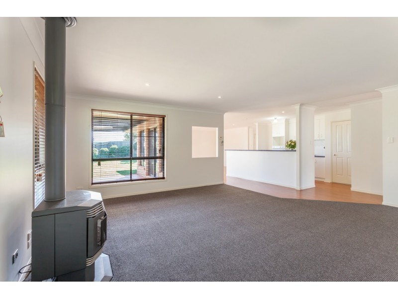 1 Myora Close, Darling Heights QLD 4350