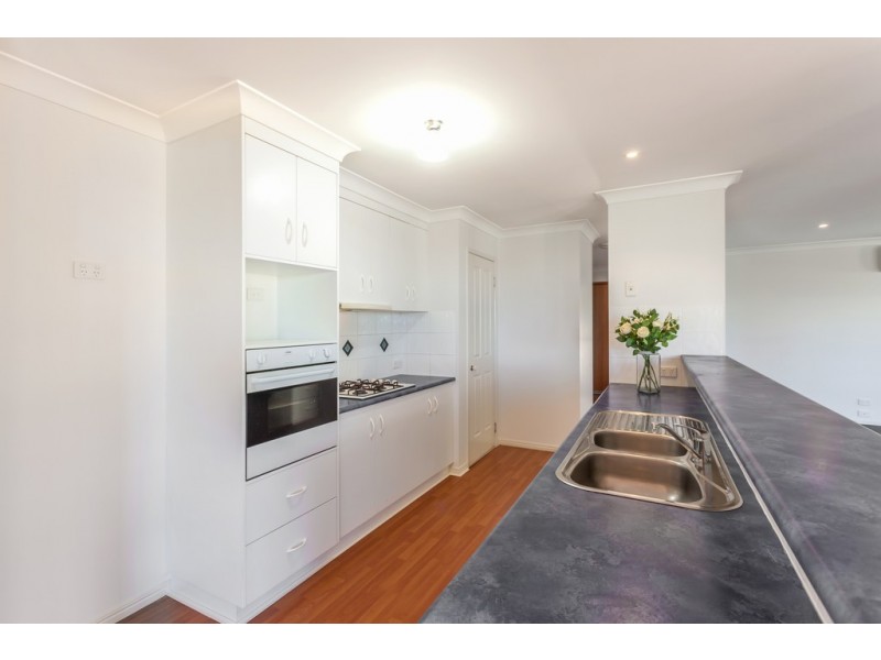 1 Myora Close, Darling Heights QLD 4350
