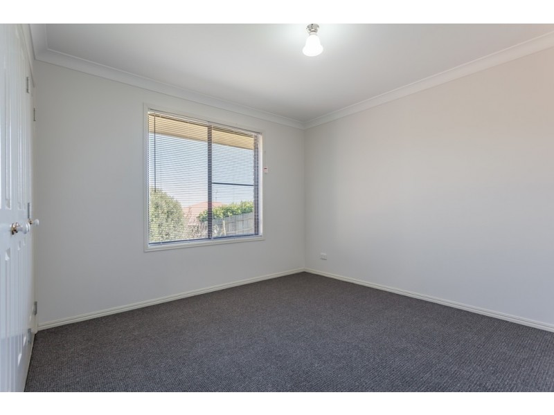 1 Myora Close, Darling Heights QLD 4350