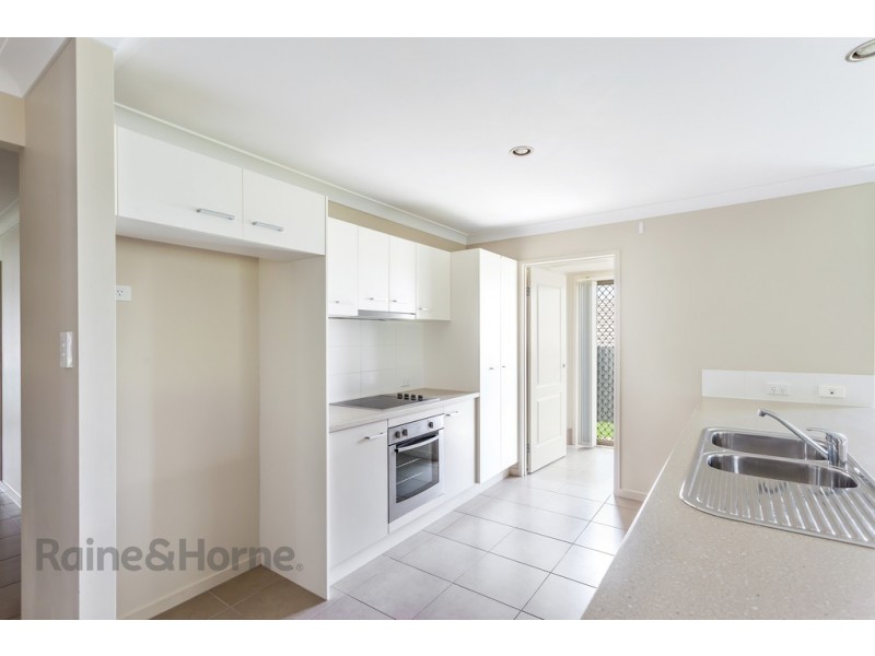 1/16 Alpine Court, Cranley QLD 4350