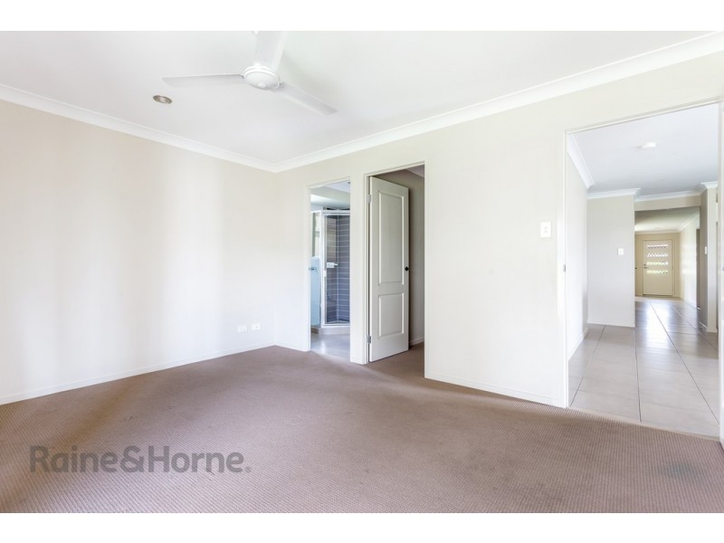 1/16 Alpine Court, Cranley QLD 4350