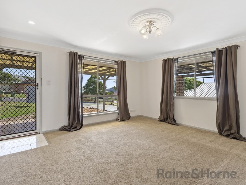 6 Dalzell Crescent, Darling Heights QLD 4350