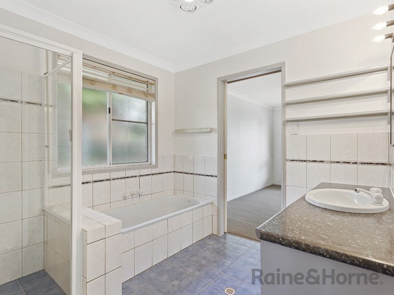 6 Dalzell Crescent, Darling Heights QLD 4350
