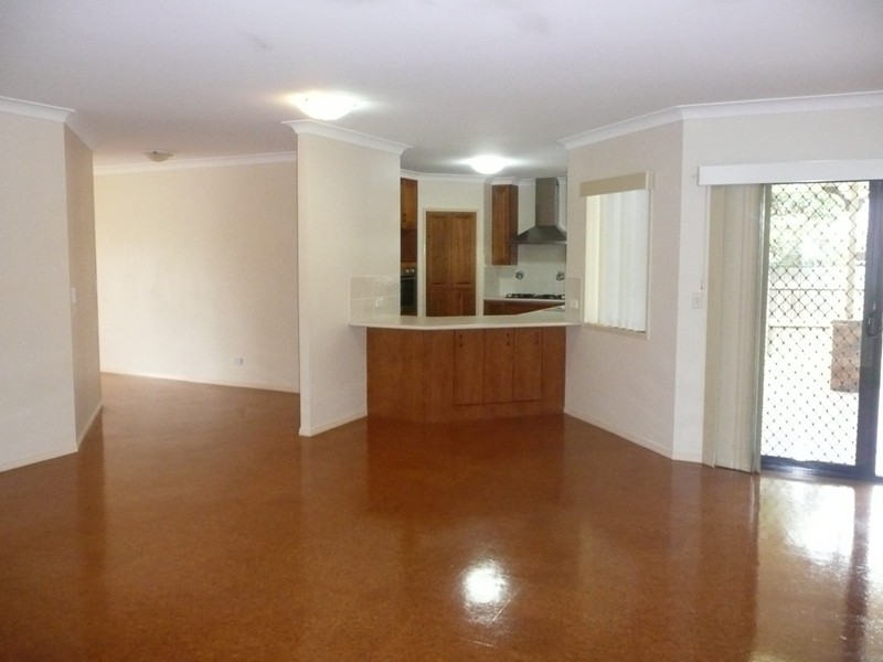 28 Holt Street, Middle Ridge QLD 4350