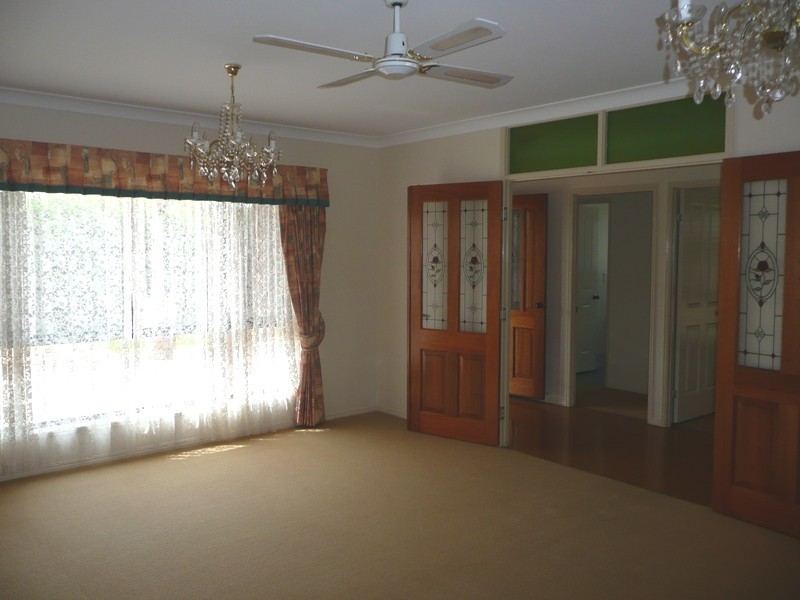 28 Holt Street, Middle Ridge QLD 4350
