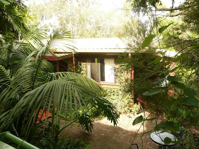 2 DIPPEL STREET, Middle Ridge QLD 4350