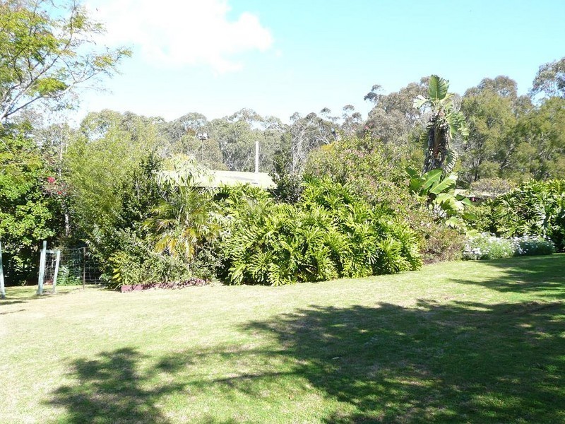 2 DIPPEL STREET, Middle Ridge QLD 4350