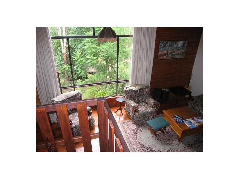 2 DIPPEL STREET, Middle Ridge QLD 4350