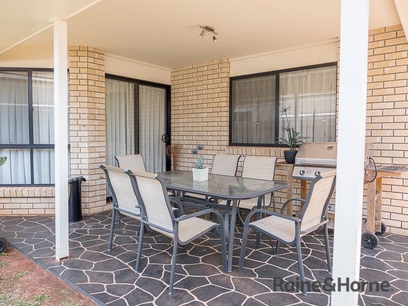 139 Nelson Street, Kearneys Spring QLD 4350