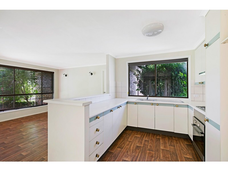 374 West Street, Kearneys Spring QLD 4350