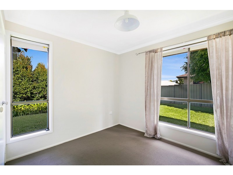 374 West Street, Kearneys Spring QLD 4350