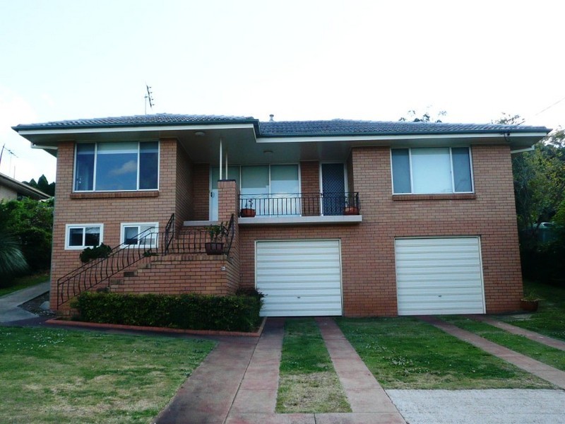 27 Bluehills Drive, Rangeville QLD 4350