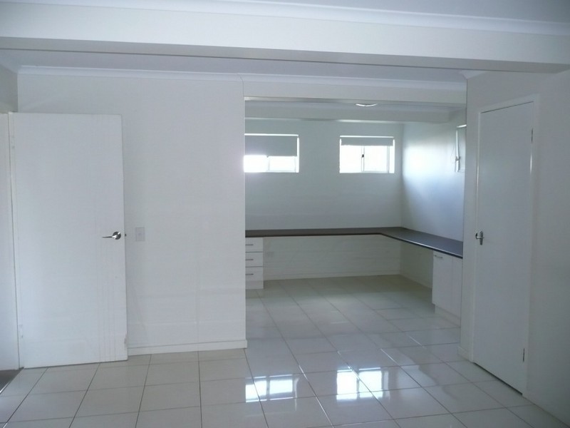 27 Bluehills Drive, Rangeville QLD 4350