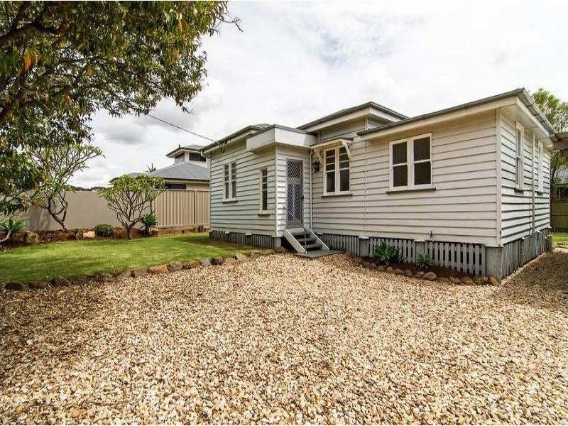 19 Hursley Road, Newtown QLD 4350