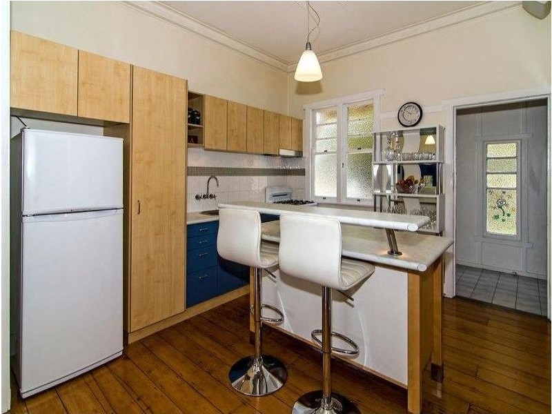19 Hursley Road, Newtown QLD 4350