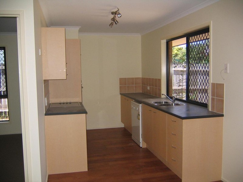 1/288 Alderley Street, Centenary Heights QLD 4350