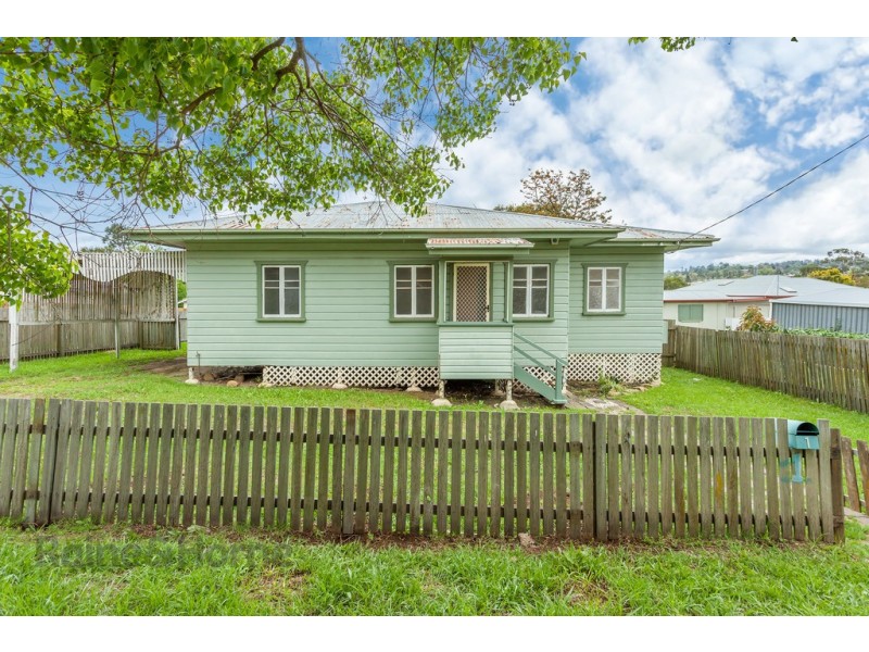 1 Fanny Street, Newtown QLD 4350