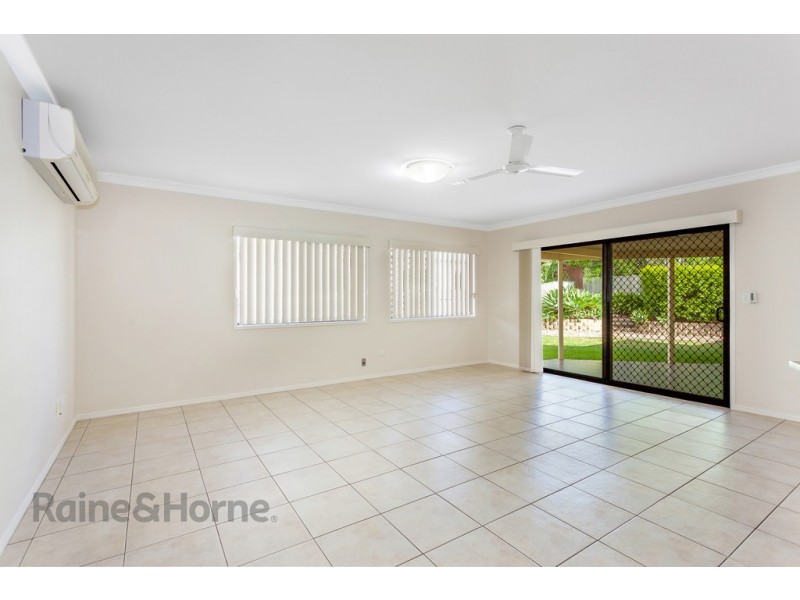 10 McClymont Drive, Rangeville QLD 4350
