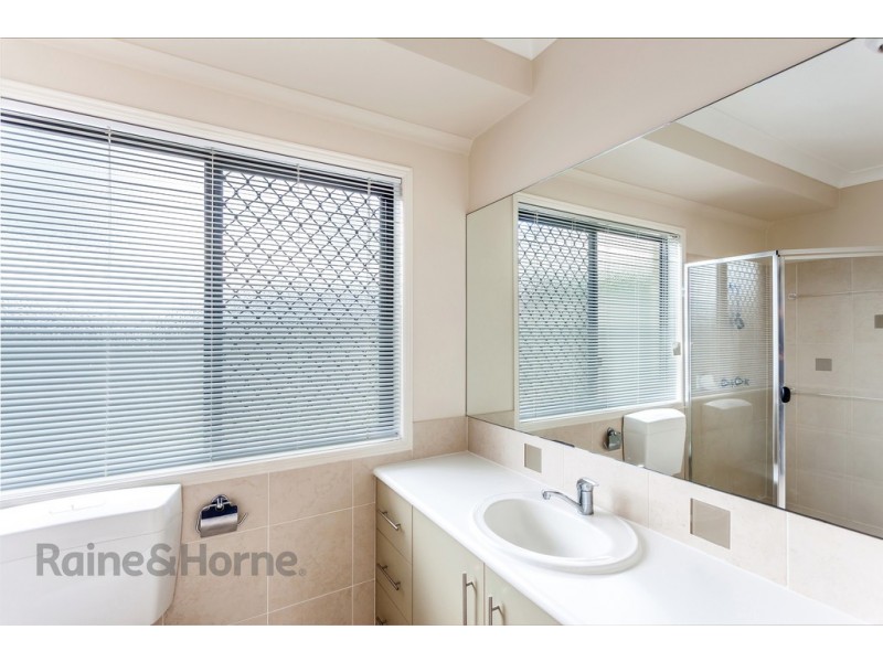 10 McClymont Drive, Rangeville QLD 4350