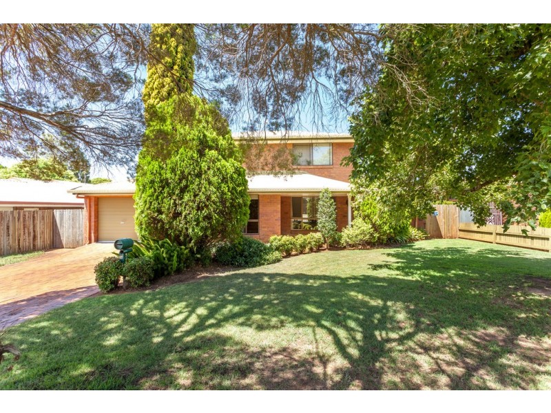 26 Maplewood Drive, Darling Heights QLD 4350