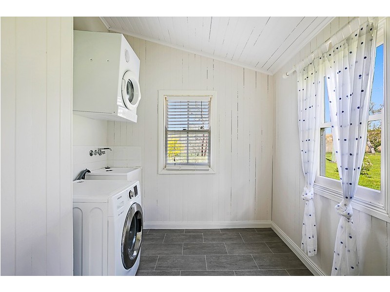 90 Greenup Road, Cambooya QLD 4358