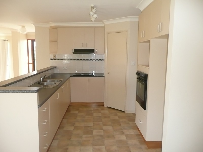 531 Hume Street, Kearneys Spring QLD 4350