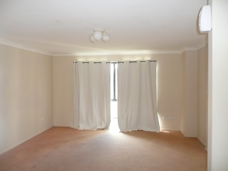 531 Hume Street, Kearneys Spring QLD 4350