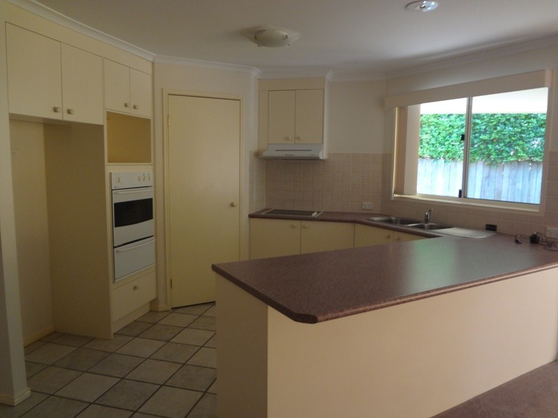 3 Sweetapple Crescent, Centenary Heights QLD 4350