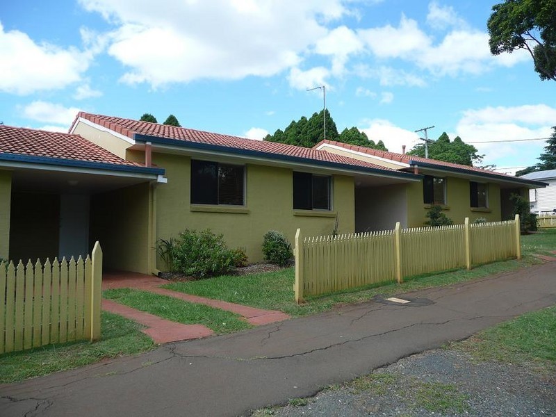 1/23 Campbell Street, East Toowoomba QLD 4350
