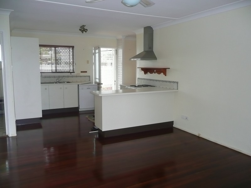 76 Prince Henry Drive, Toowoomba QLD 4350