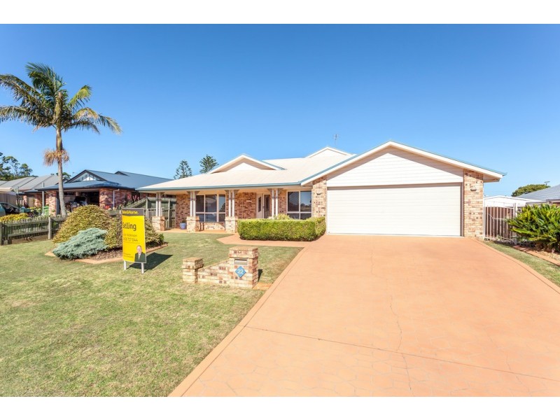 22 Cherokee Drive, Wilsonton QLD 4350