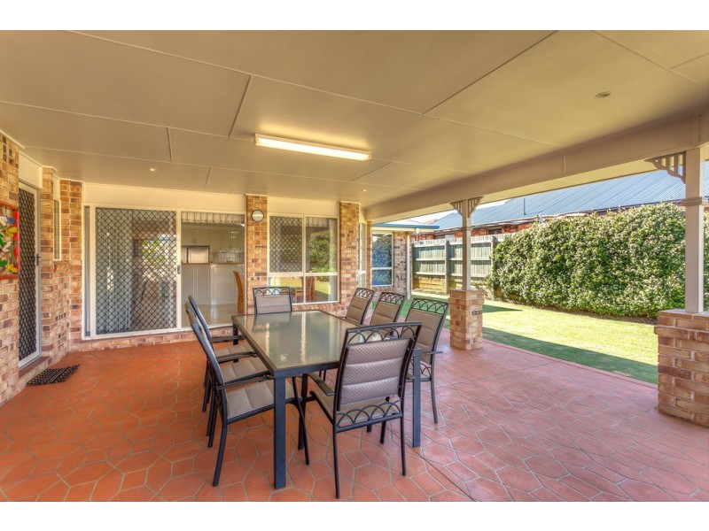 22 Cherokee Drive, Wilsonton QLD 4350