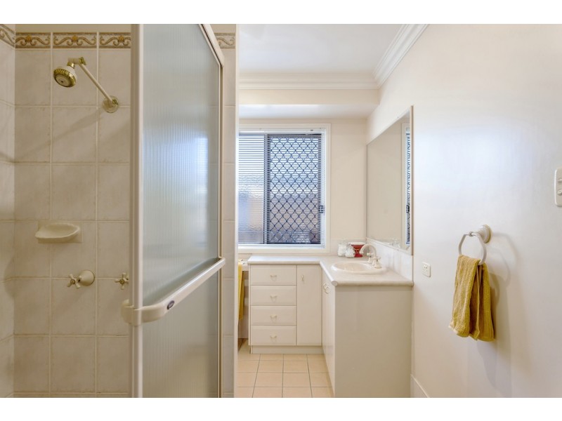 22 Cherokee Drive, Wilsonton QLD 4350