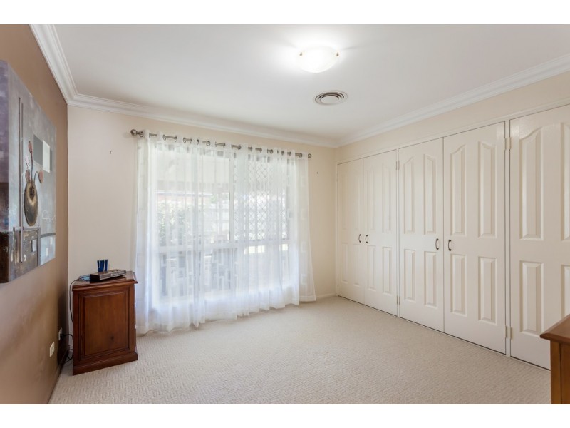 22 Cherokee Drive, Wilsonton QLD 4350