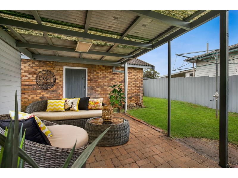 7 Victory Street, Newtown QLD 4350