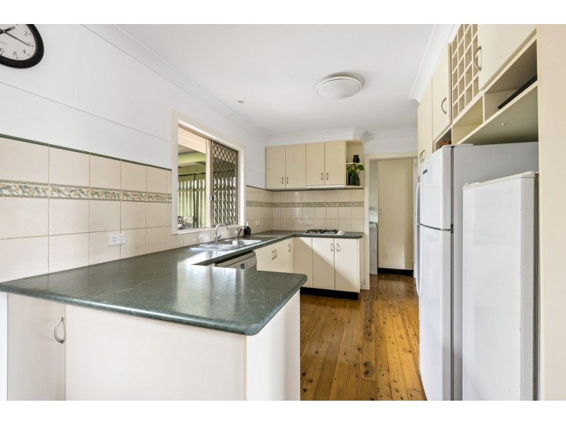 15 Friend Street, Harristown QLD 4350