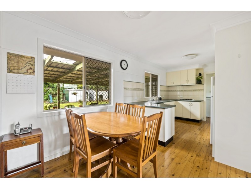 15 Friend Street, Harristown QLD 4350