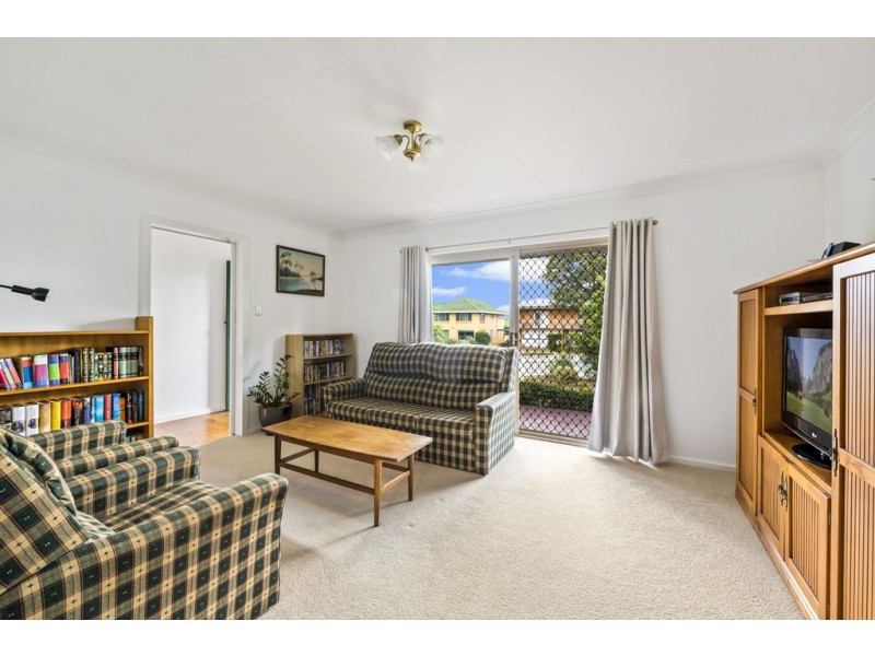 15 Friend Street, Harristown QLD 4350