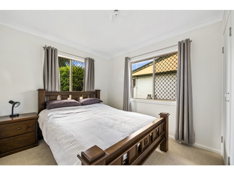 15 Friend Street, Harristown QLD 4350