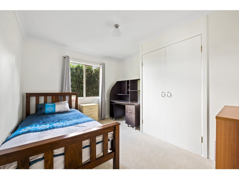 15 Friend Street, Harristown QLD 4350