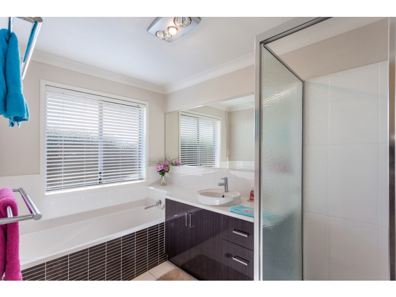 29 Kalimna Drive, Highfields QLD 4352
