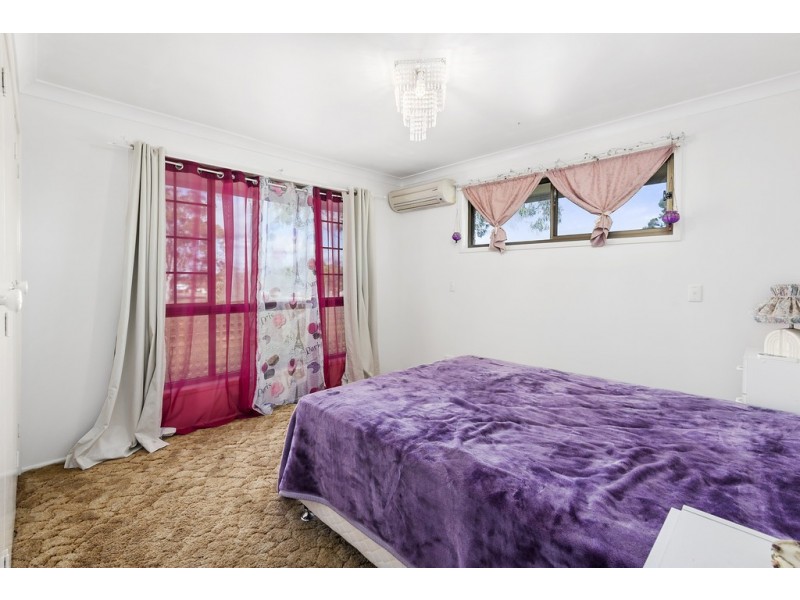 11 Ferguson Road, Westbrook QLD 4350