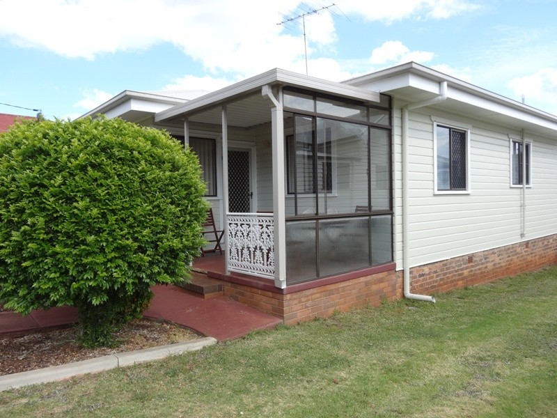 8a  Cavell Street, East Toowoomba QLD 4350