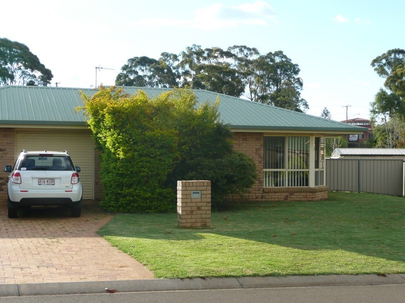 65 Bouganvillea Drive, Toowoomba QLD 4350