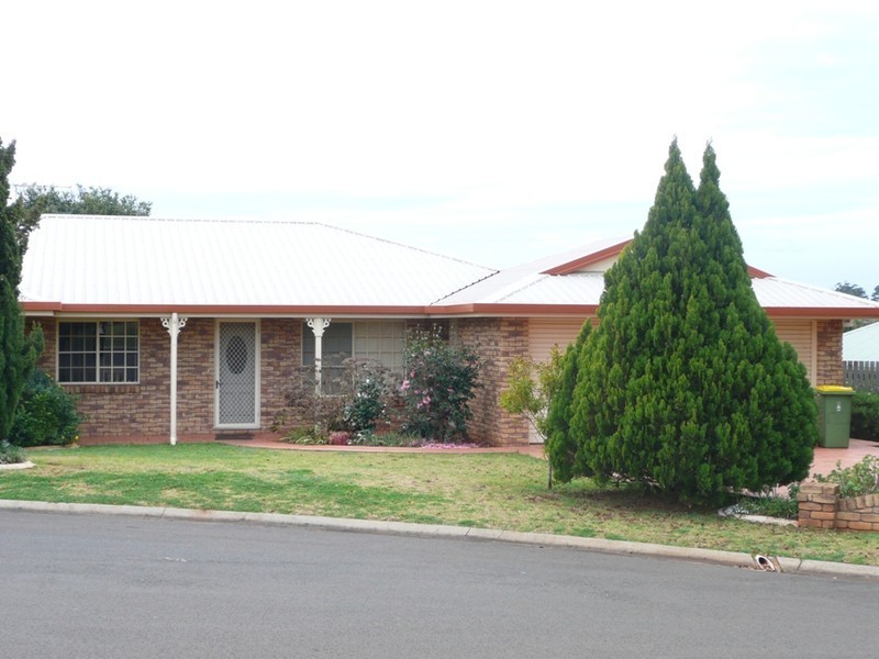 9 Araluen Court, Toowoomba QLD 4350