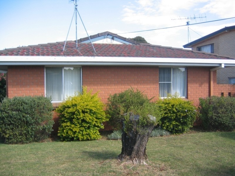 2/160 Drayton Road, Toowoomba QLD 4350